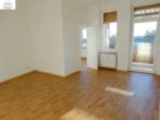Tolle 3,5 Zimmer Altbauwohnung mit Balkon - zentrale Lage Nähe TÜV Hanau - großzügiges Wohnzimmer