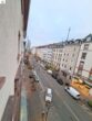 VERMIETET! Sachsenhäuser Lage am Schweizer Platz! Gemütliche 2 Zimmerwohnung mit EBK im 3. OG - Blick aus dem Fenster