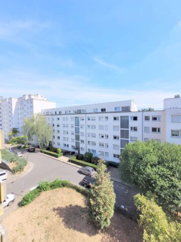 VERKAUFT! Sonniges 1-Zimmer Apartment- Balkon – ETW-Anlage in Frankfurt Nied, 65934 Frankfurt -  Nied, Wohnung