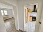 Gemütliche 3 Zimmerwohnung mit großem Balkon in gepflegter Grünanlage in Bad Homburg - Zimmer B + Küche