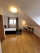 Ab sofort - gemütlich möbliertes 1 Zimmer Apartment in Frankfurt Rödelheim - Ansicht kommend vom Bad