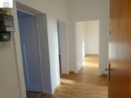 VERMIETET! Tolle 3,5 Zimmer Altbauwohnung mit Balkon - zentrale Lage Nähe TÜV Hanau - Flurbereich