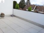 VERMIETET! TopTaunusblick! Sonnige 2 Zimmer Terrassenwohnung inkl. Einbauküche in Bad Homburg - Ausschnitt Terrasse
